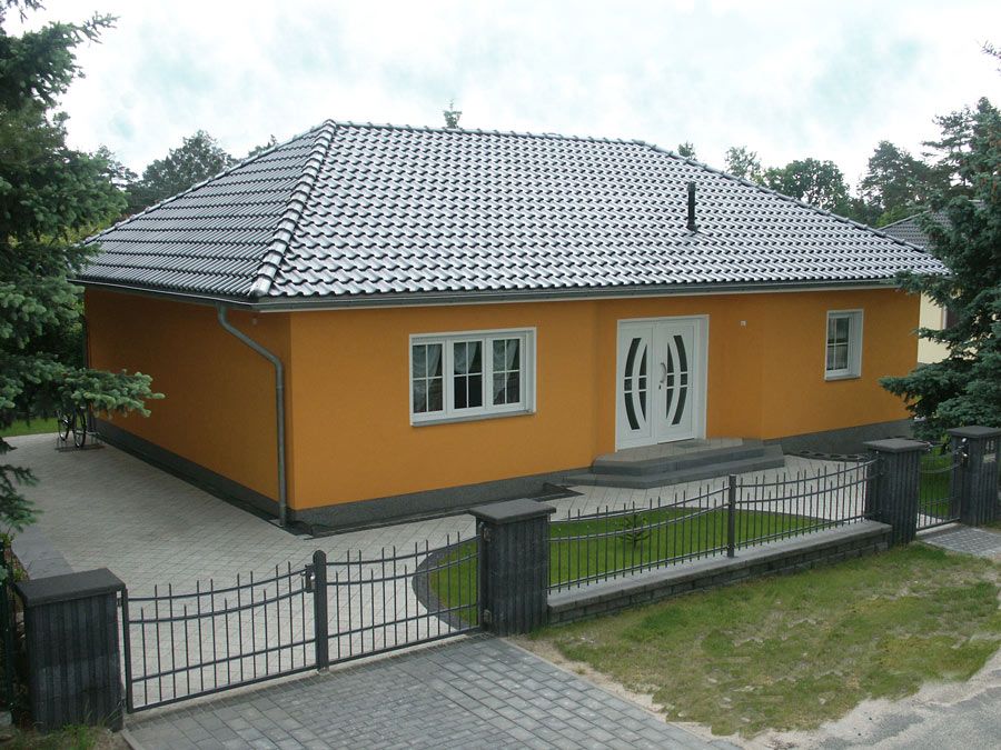 Bungalow-Hausbau mit Zahnabau - BAU UND AUSBAU GmbH in Zahna-Elster 